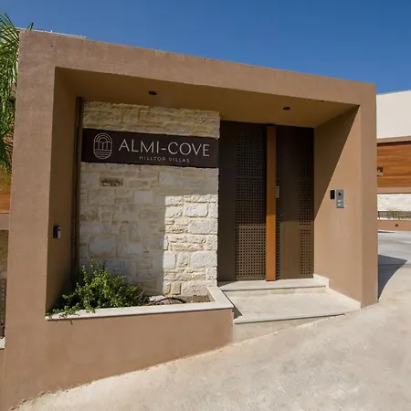 Willa Almi-cove Hilltop