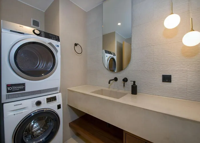 Almi-cove Hilltop Villa