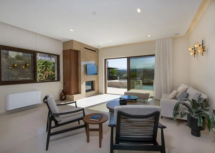 Almi-cove Hilltop Villa *