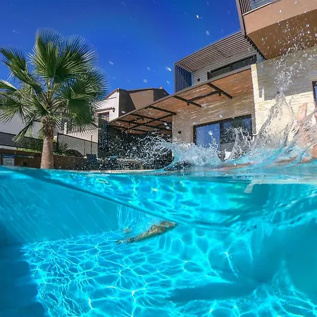 Villa Almi-cove Hilltop *