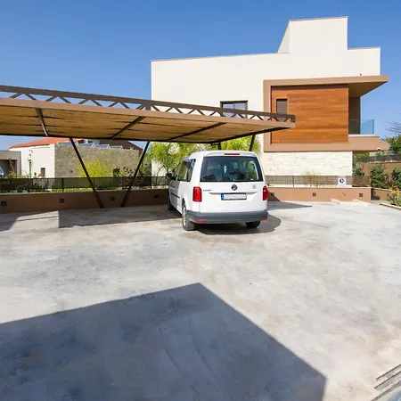 Villa Almi-cove Hilltop