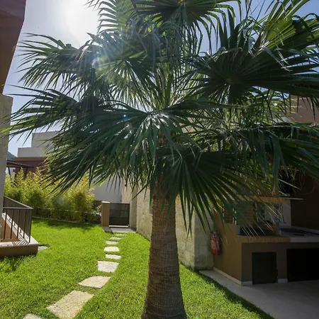 Almi-cove Hilltop *