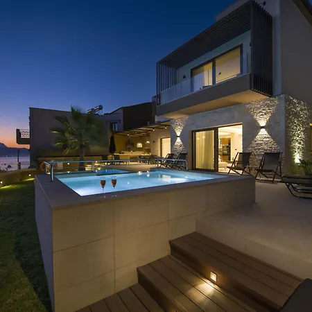 Almi-cove Hilltop Villa *