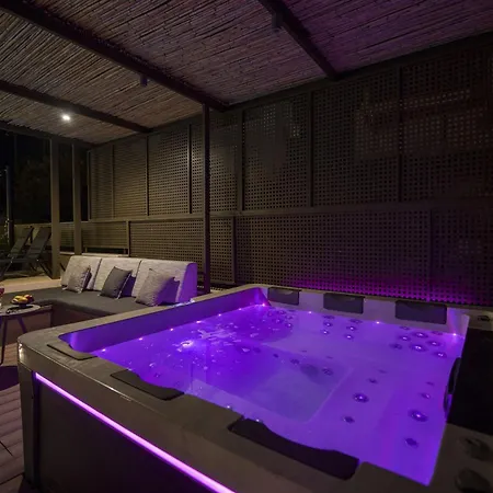 Almi-cove Hilltop Chania (Crete)