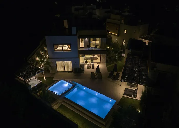 Villa Almi-cove Hilltop *