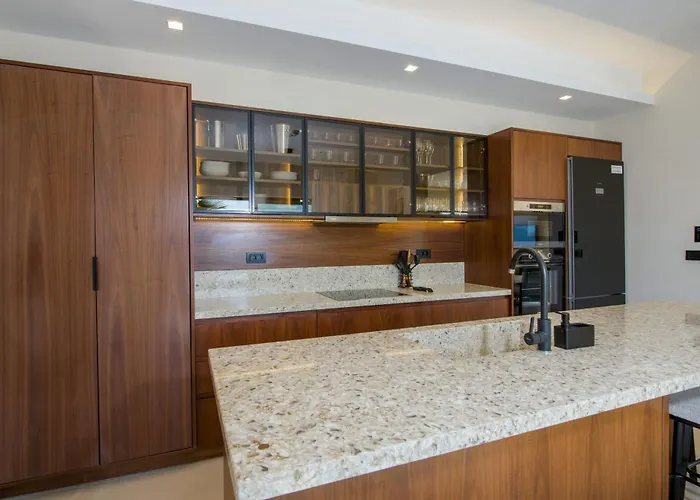 Almi-cove Hilltop Willa Chania (Crete)