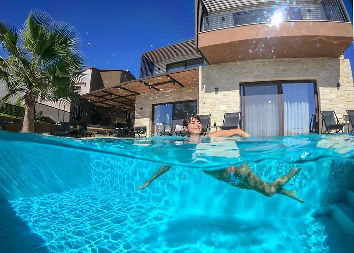 Almi-cove Hilltop * Chania (Crete)